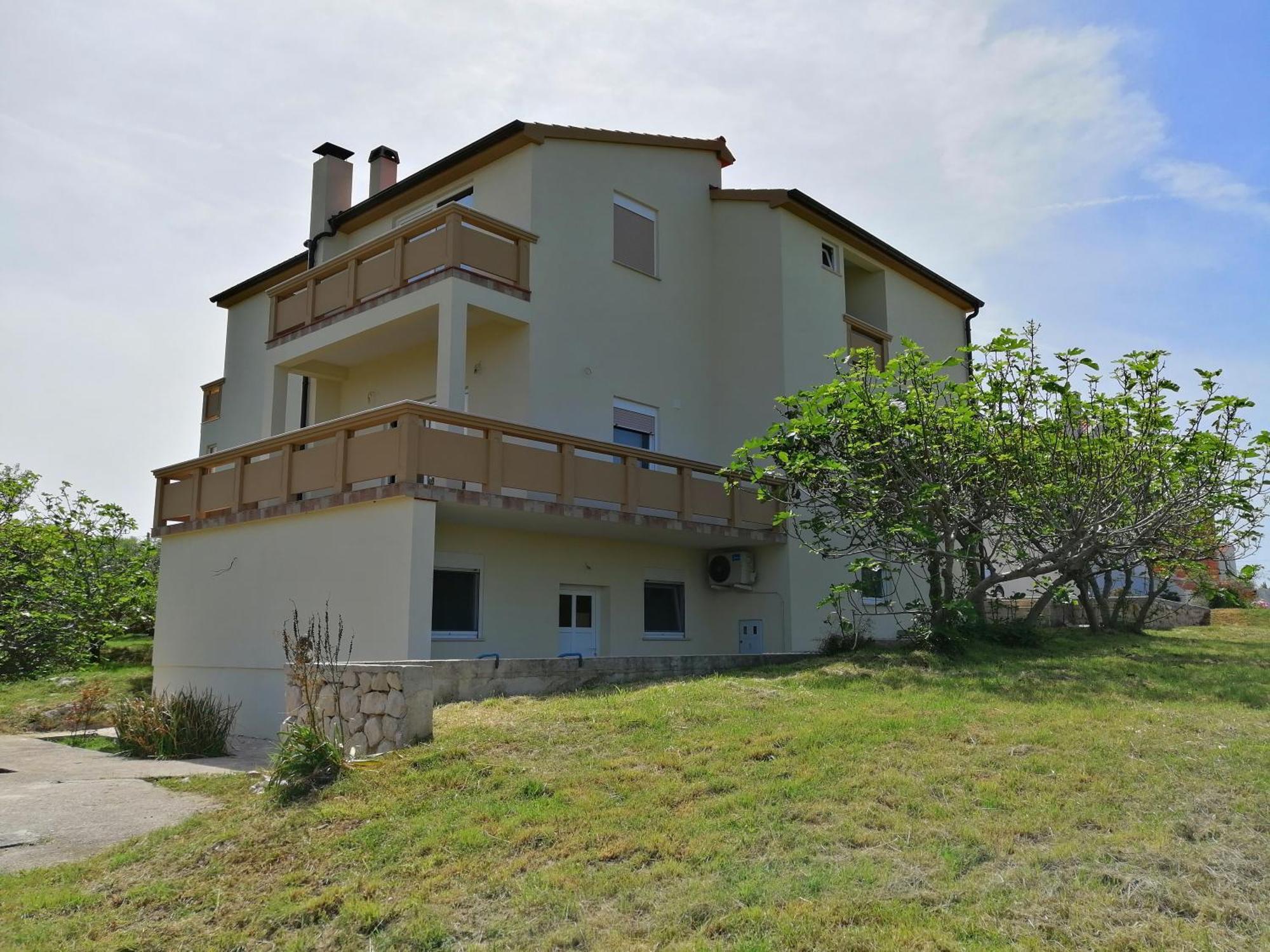 Apartments Monika Nin Exterior photo